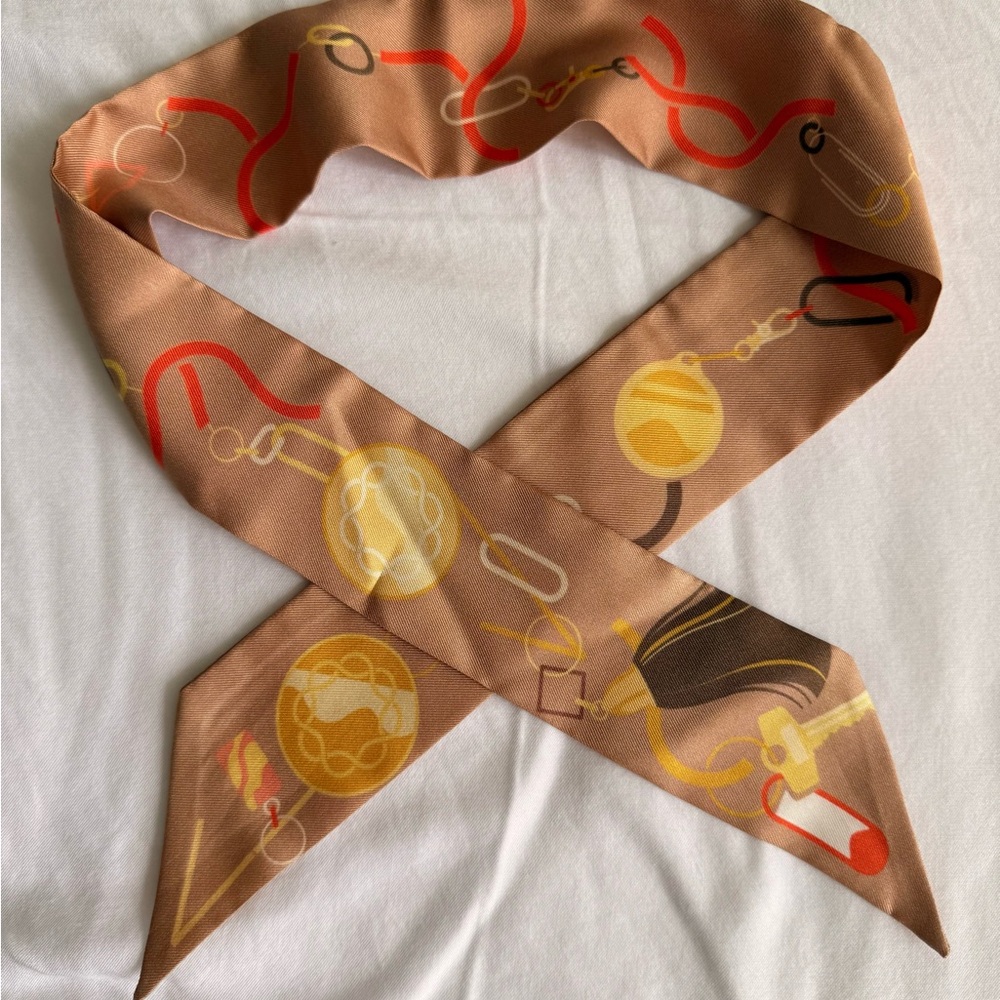 100% Silk Twill Scarf with Gold and Orange Chain Motif